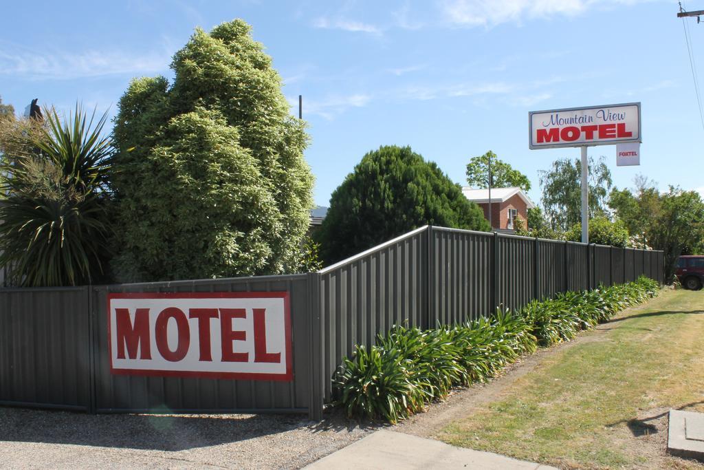 Mountain View Motel Corryong Esterno foto