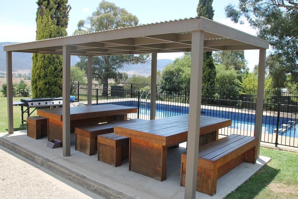 Mountain View Motel Corryong Esterno foto