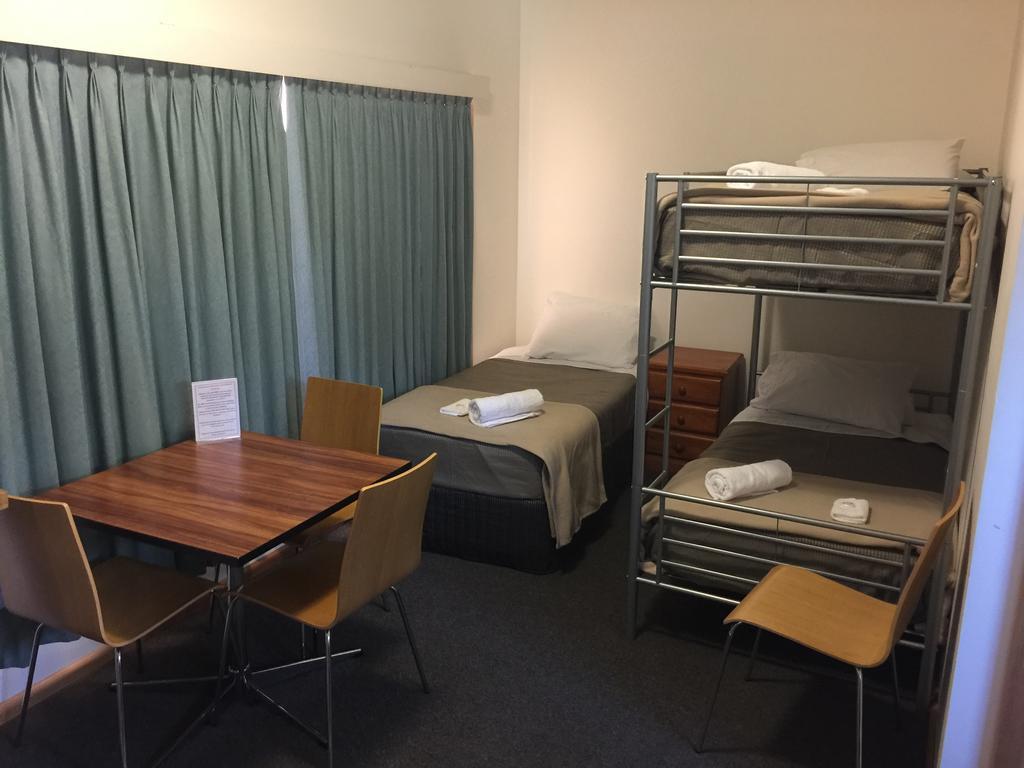 Mountain View Motel Corryong Esterno foto