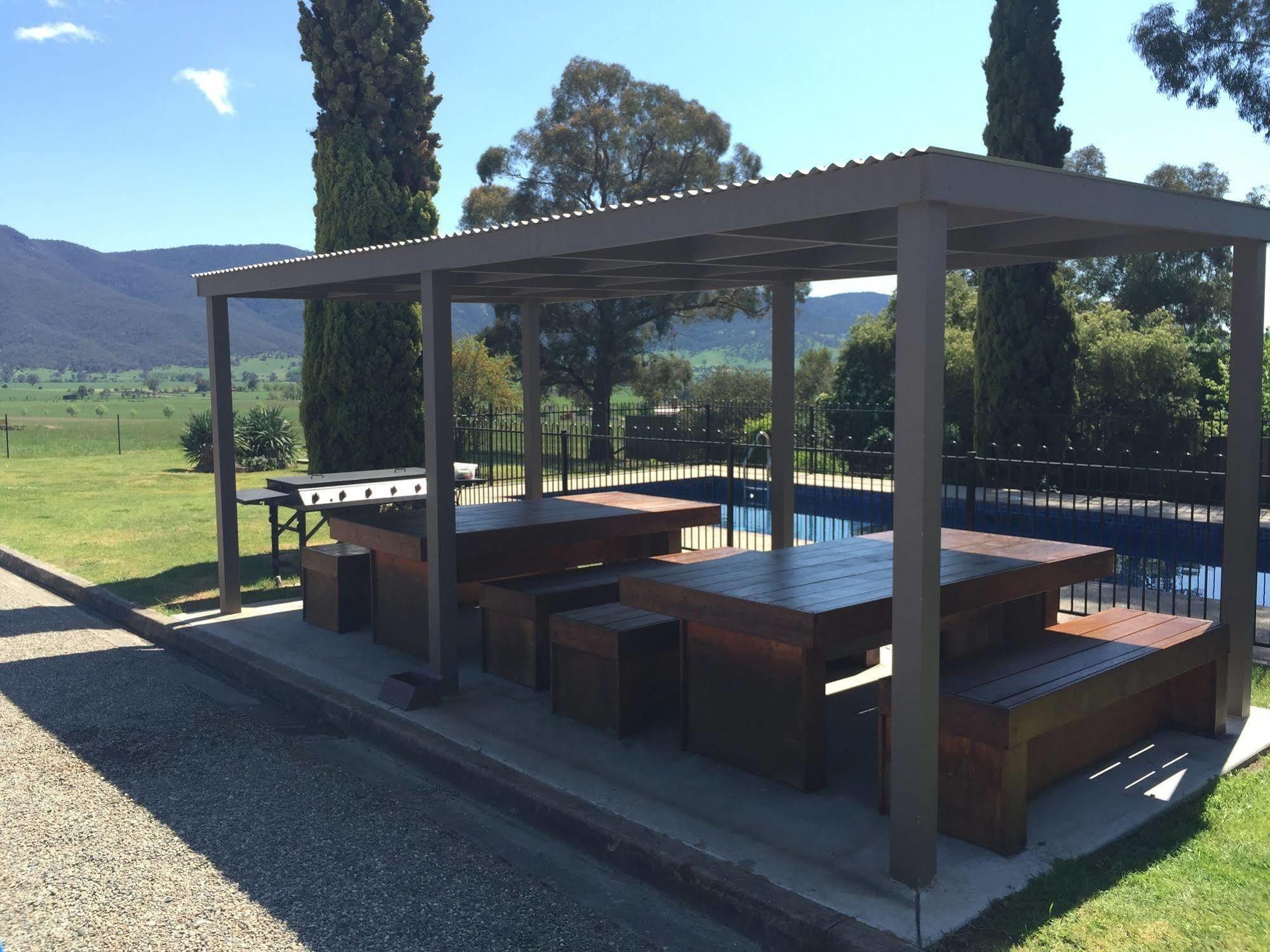 Mountain View Motel Corryong Esterno foto
