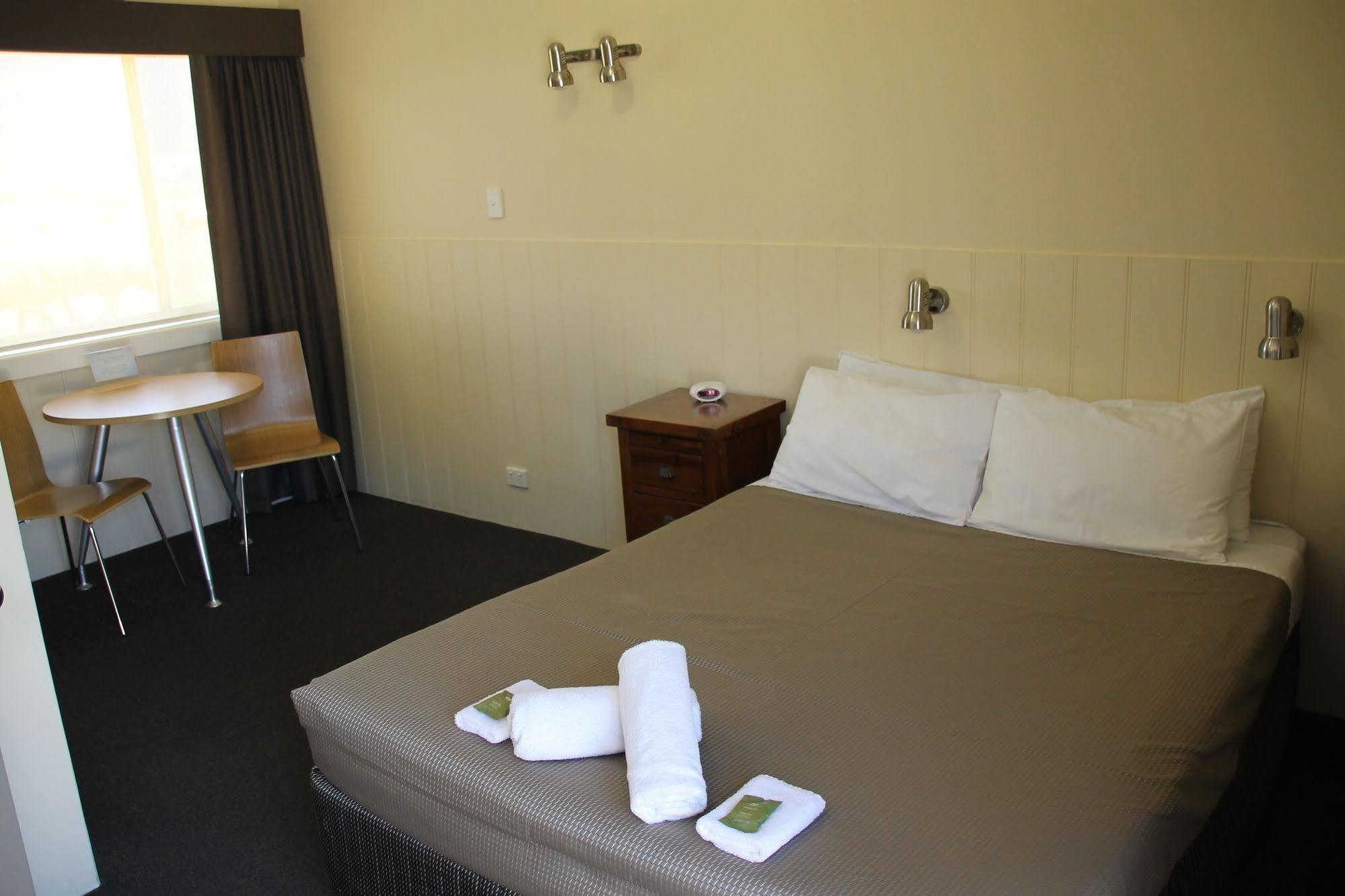 Mountain View Motel Corryong Esterno foto