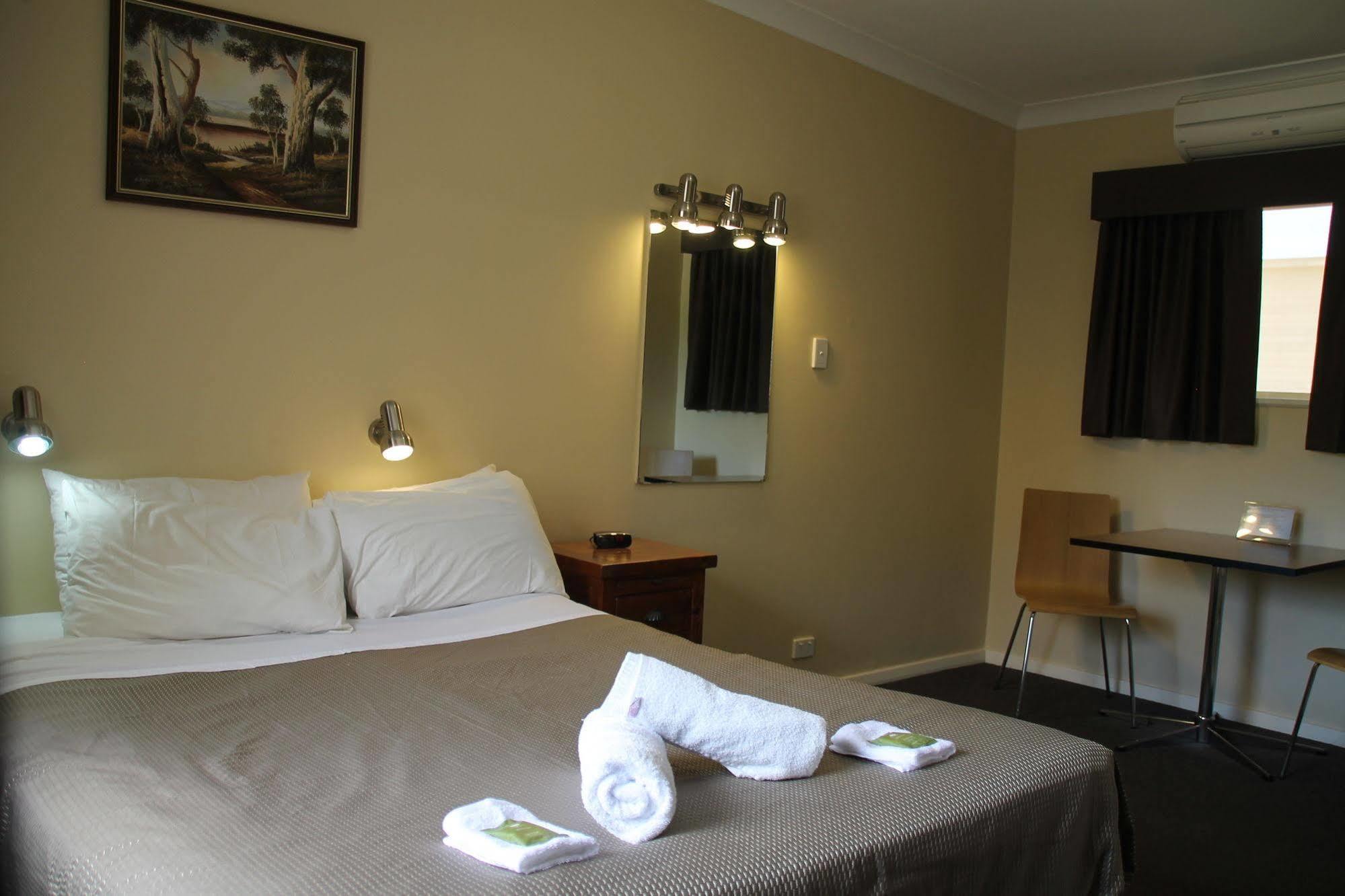Mountain View Motel Corryong Esterno foto